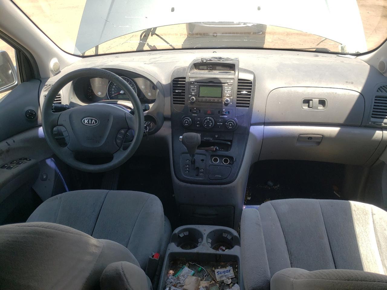 2009 KIA SEDONA
