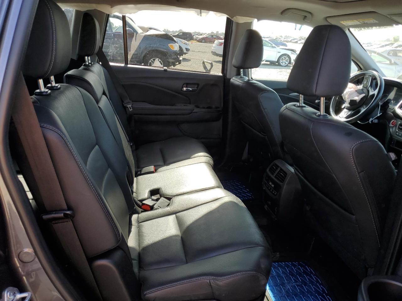 2021 HONDA PILOT