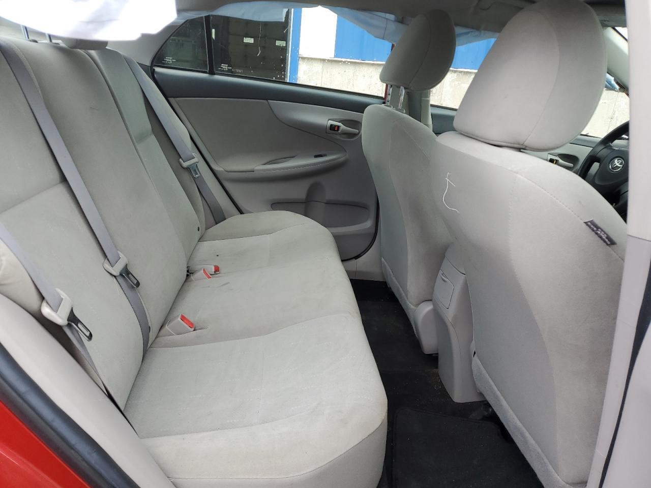 2011 TOYOTA COROLLA