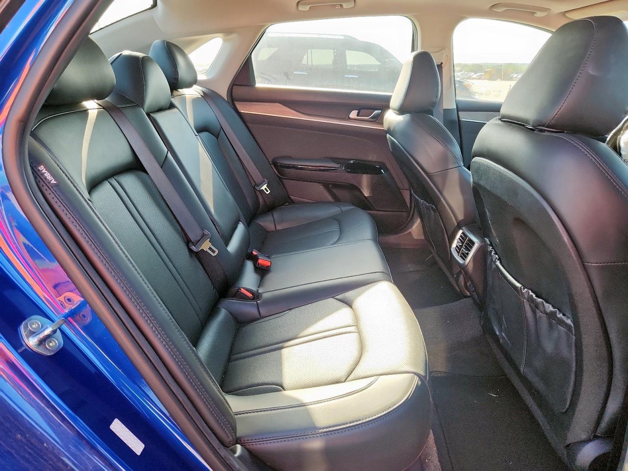 2023 KIA K5