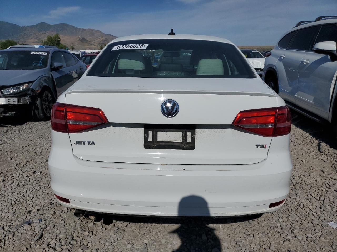 2015 VOLKSWAGEN JETTA