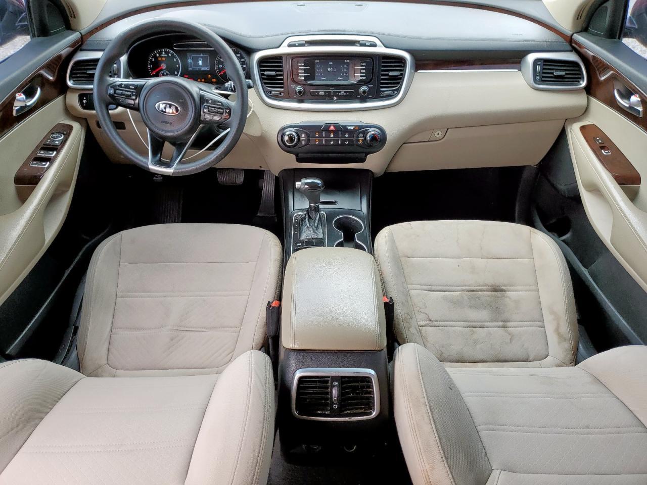 2017 KIA SORENTO