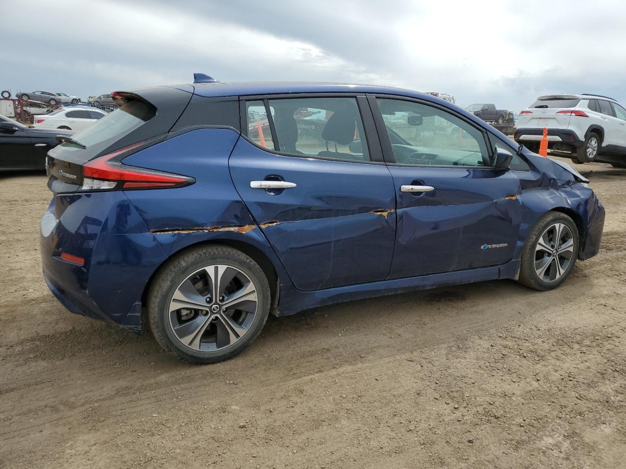2019 NISSAN LEAF
