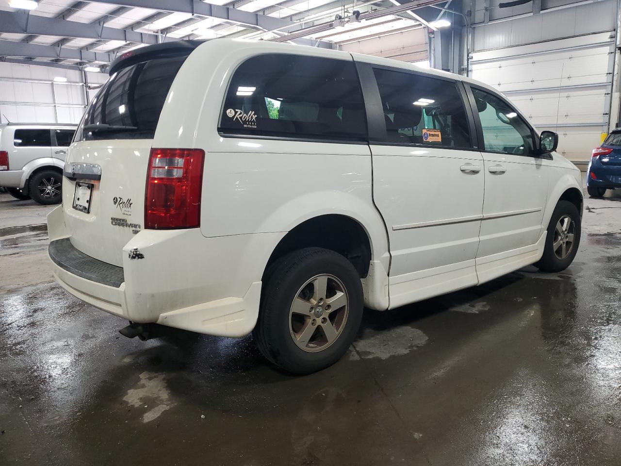 2010 DODGE CARAVAN