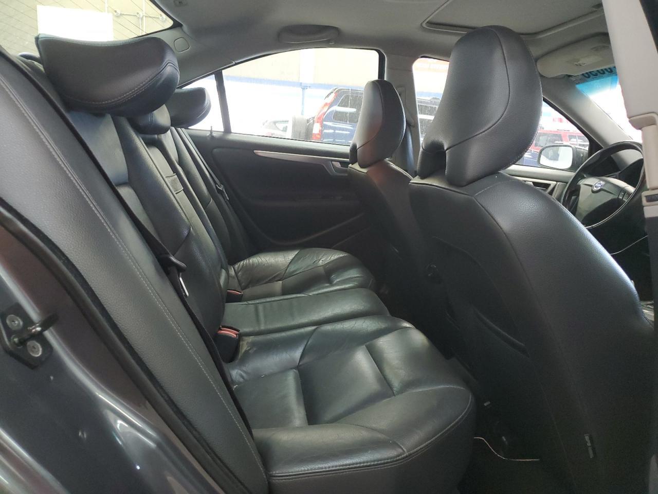 2006 VOLVO S60