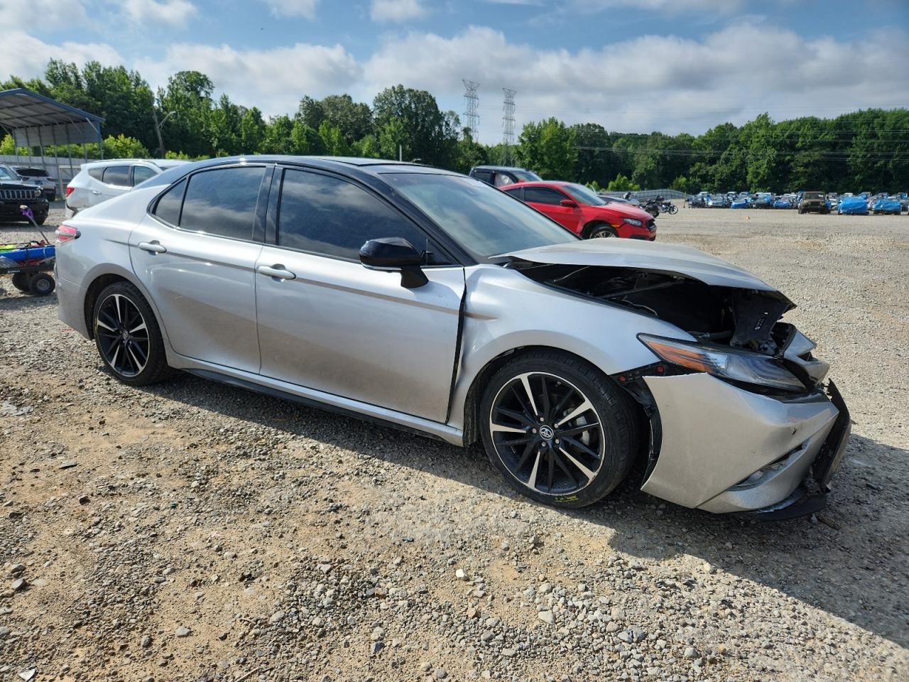 2019 TOYOTA CAMRY