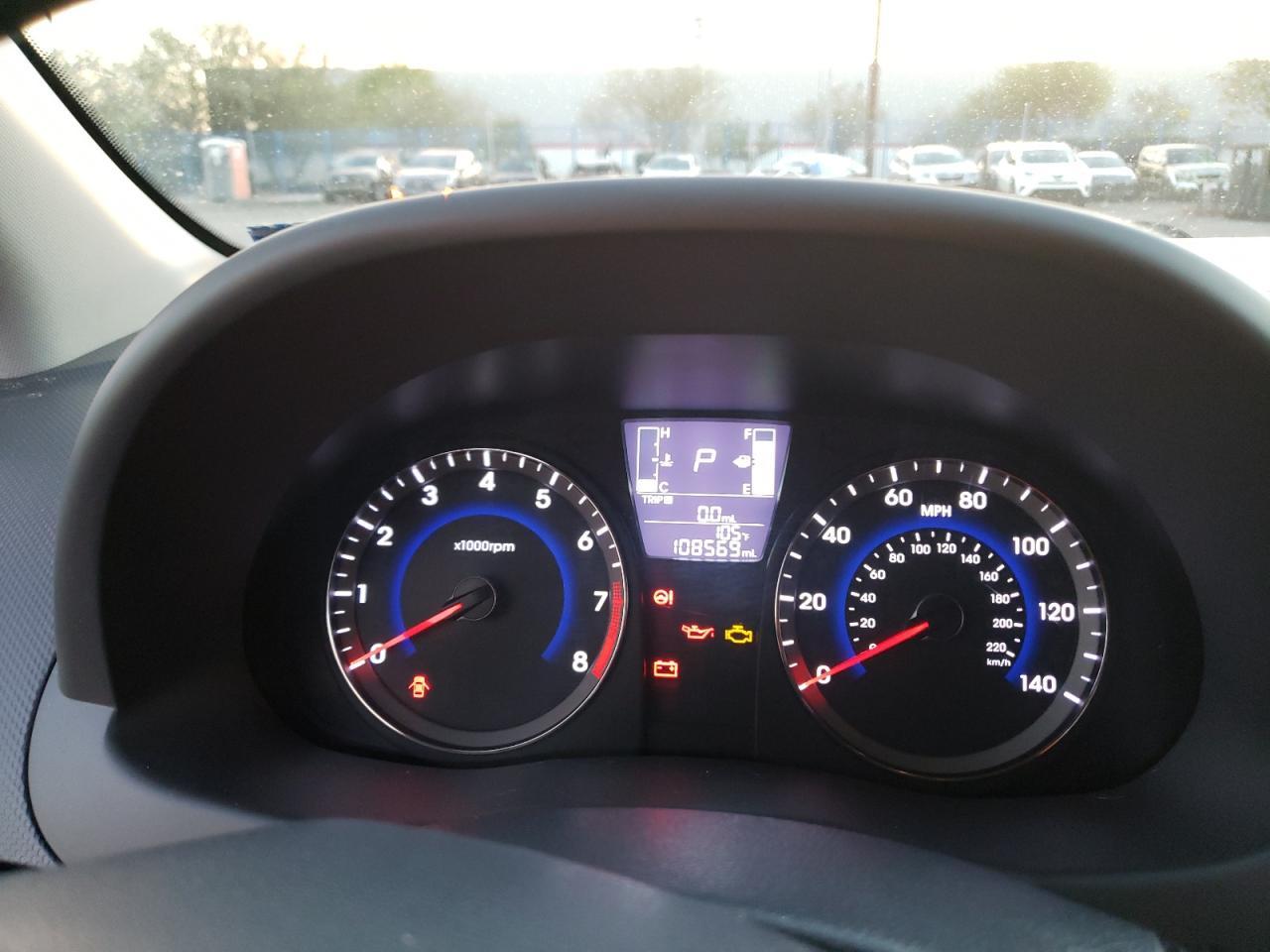 2016 HYUNDAI ACCENT