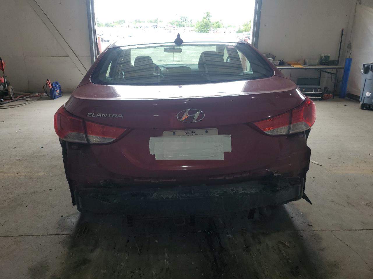 2011 HYUNDAI ELANTRA