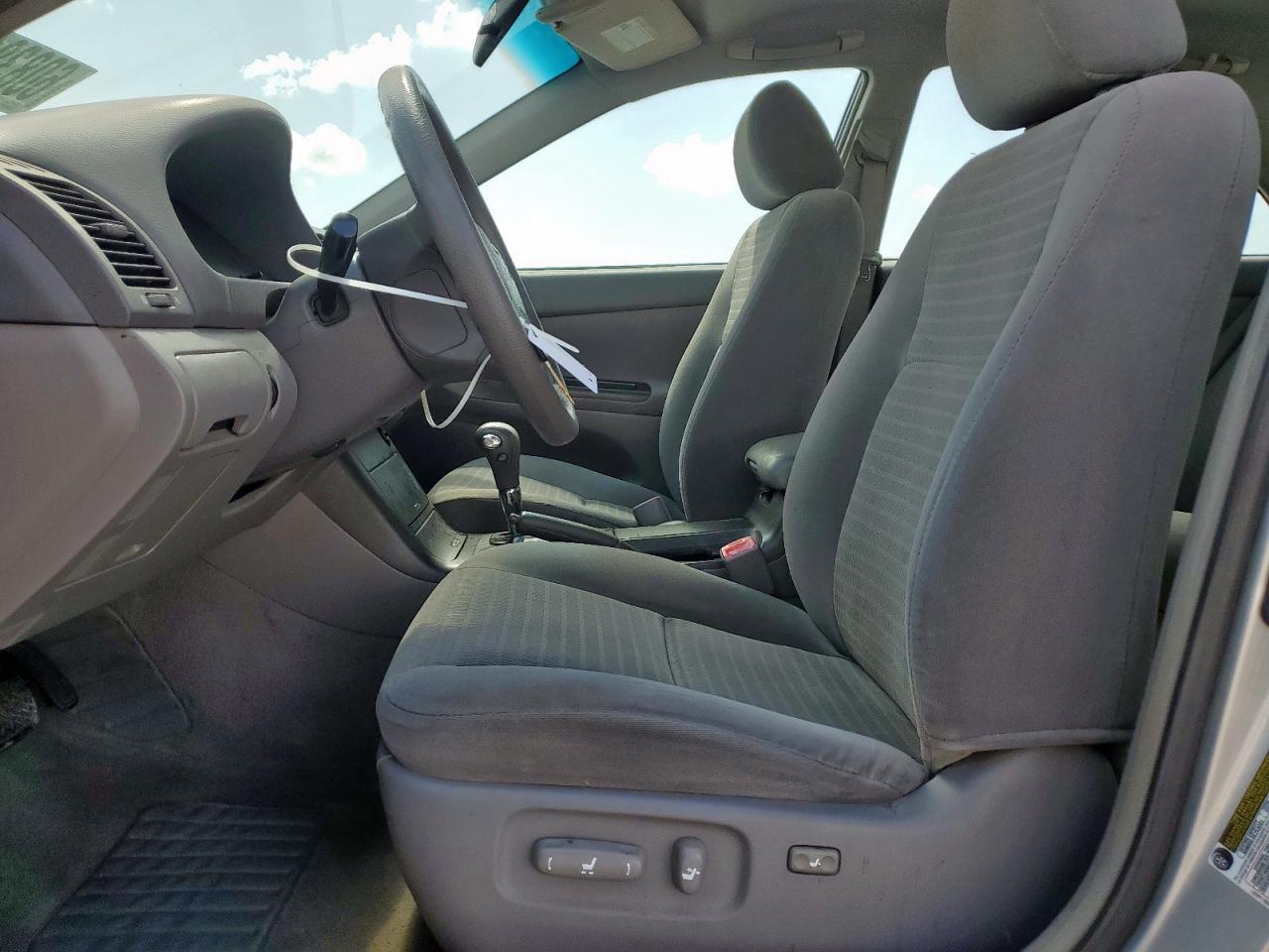 2005 TOYOTA CAMRY