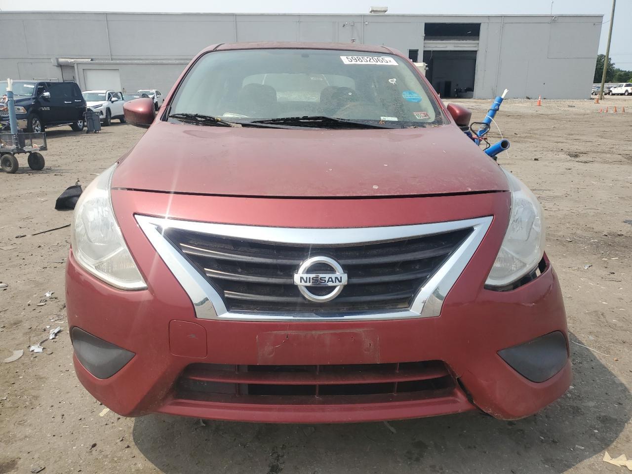 2018 NISSAN VERSA