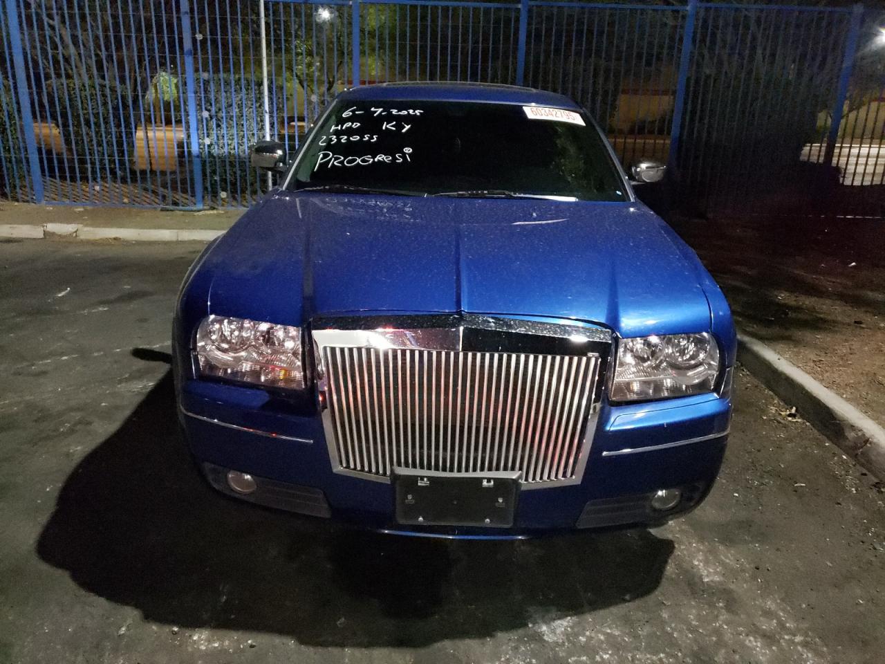 2010 CHRYSLER 300