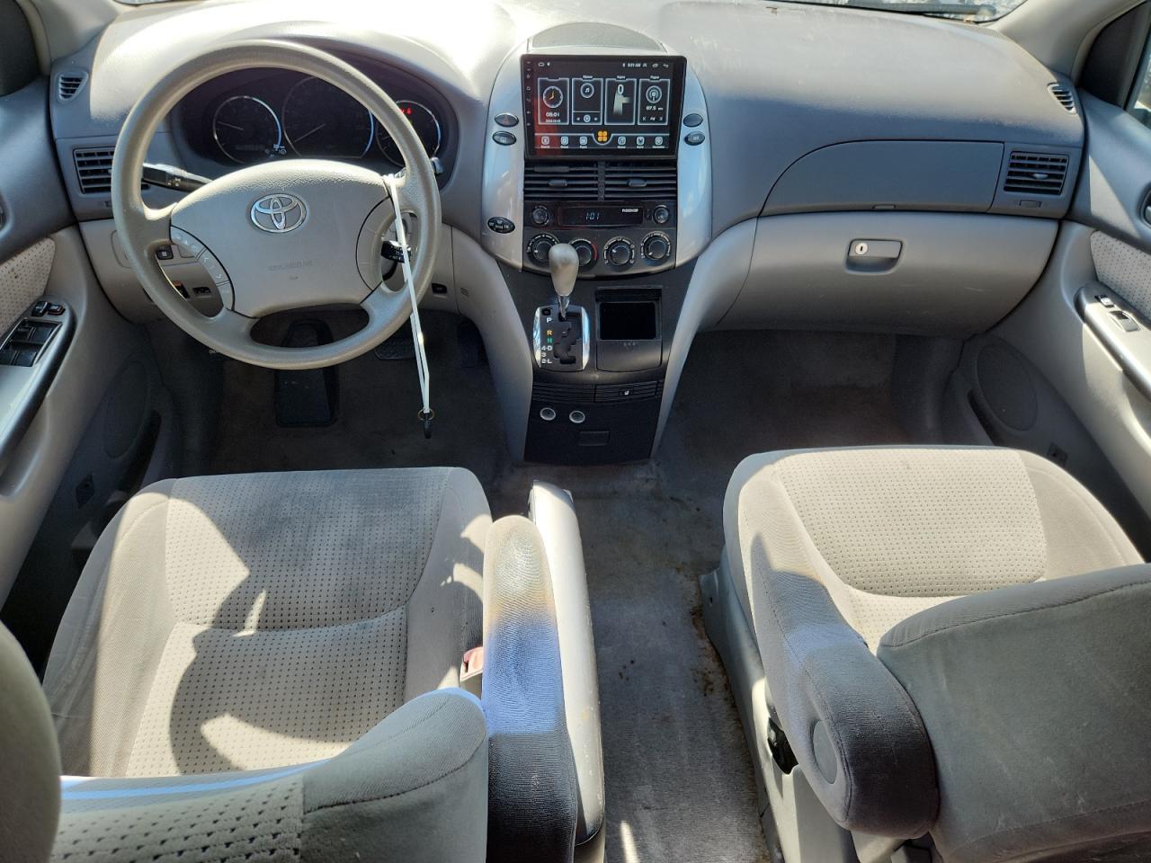 2007 TOYOTA SIENNA