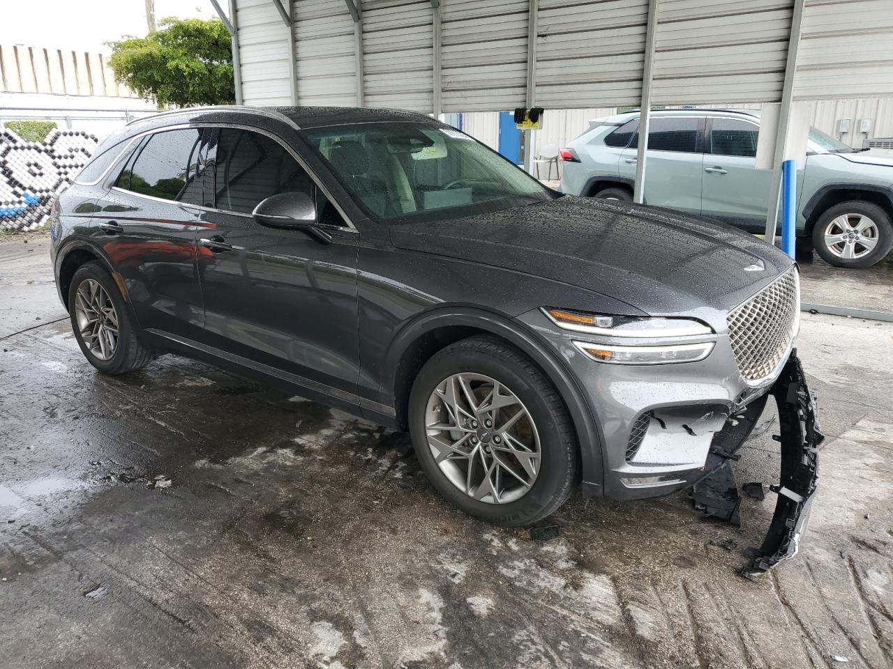 2022 GENESIS GV70