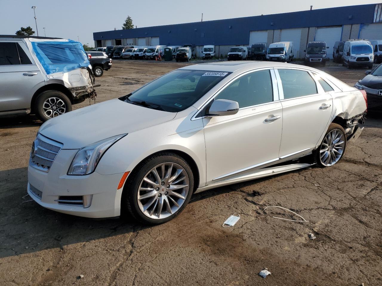 2014 CADILLAC XTS