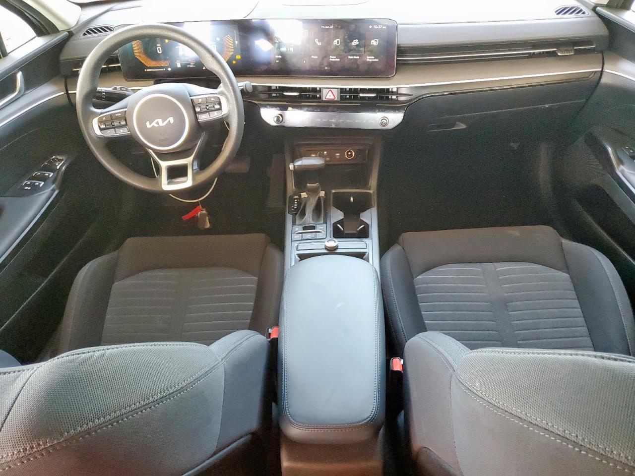 2025 KIA K5