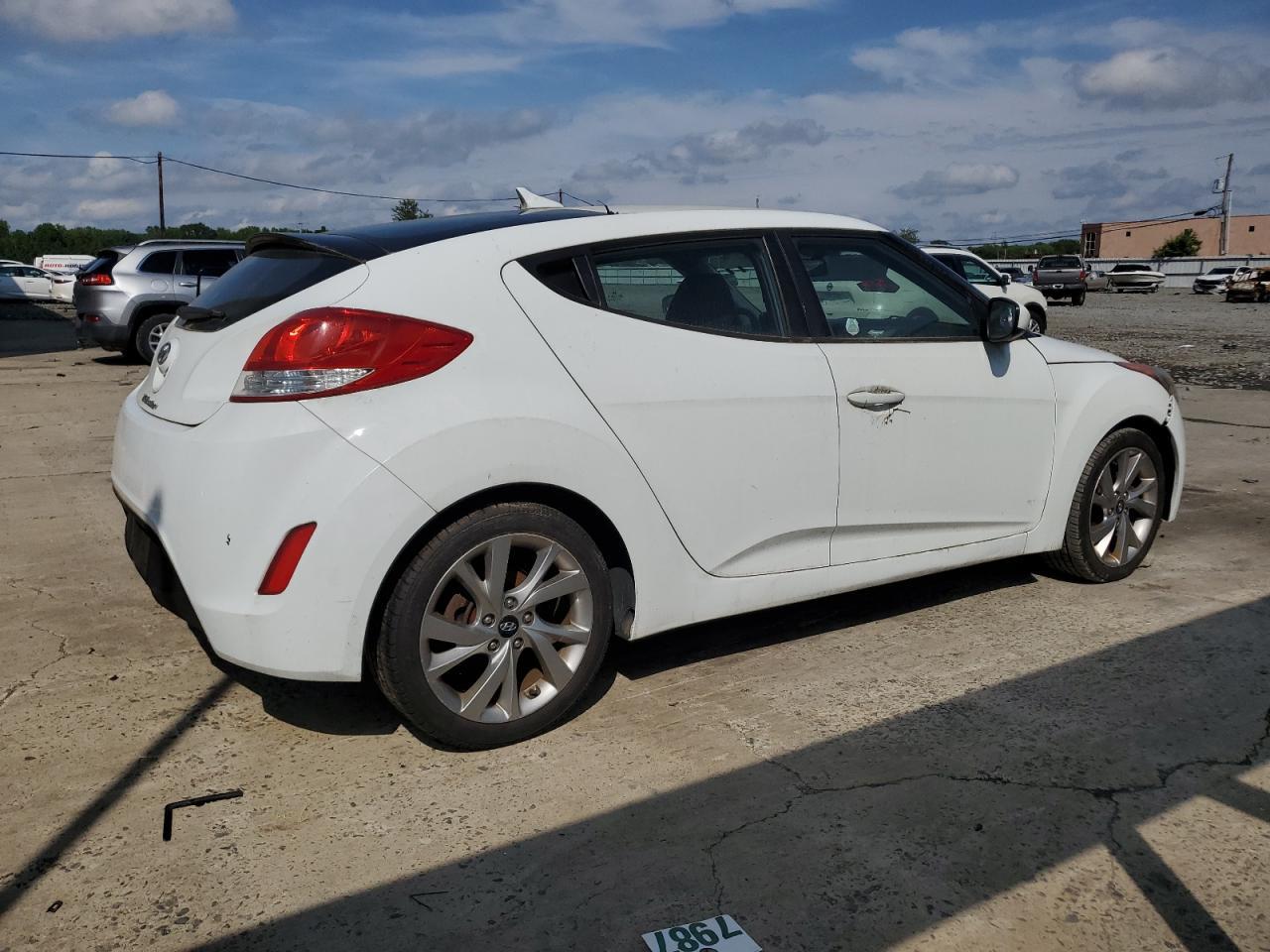 2016 HYUNDAI VELOSTER