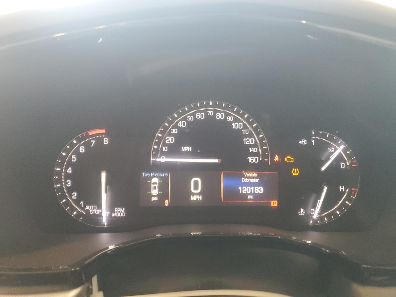2017 CADILLAC XT5