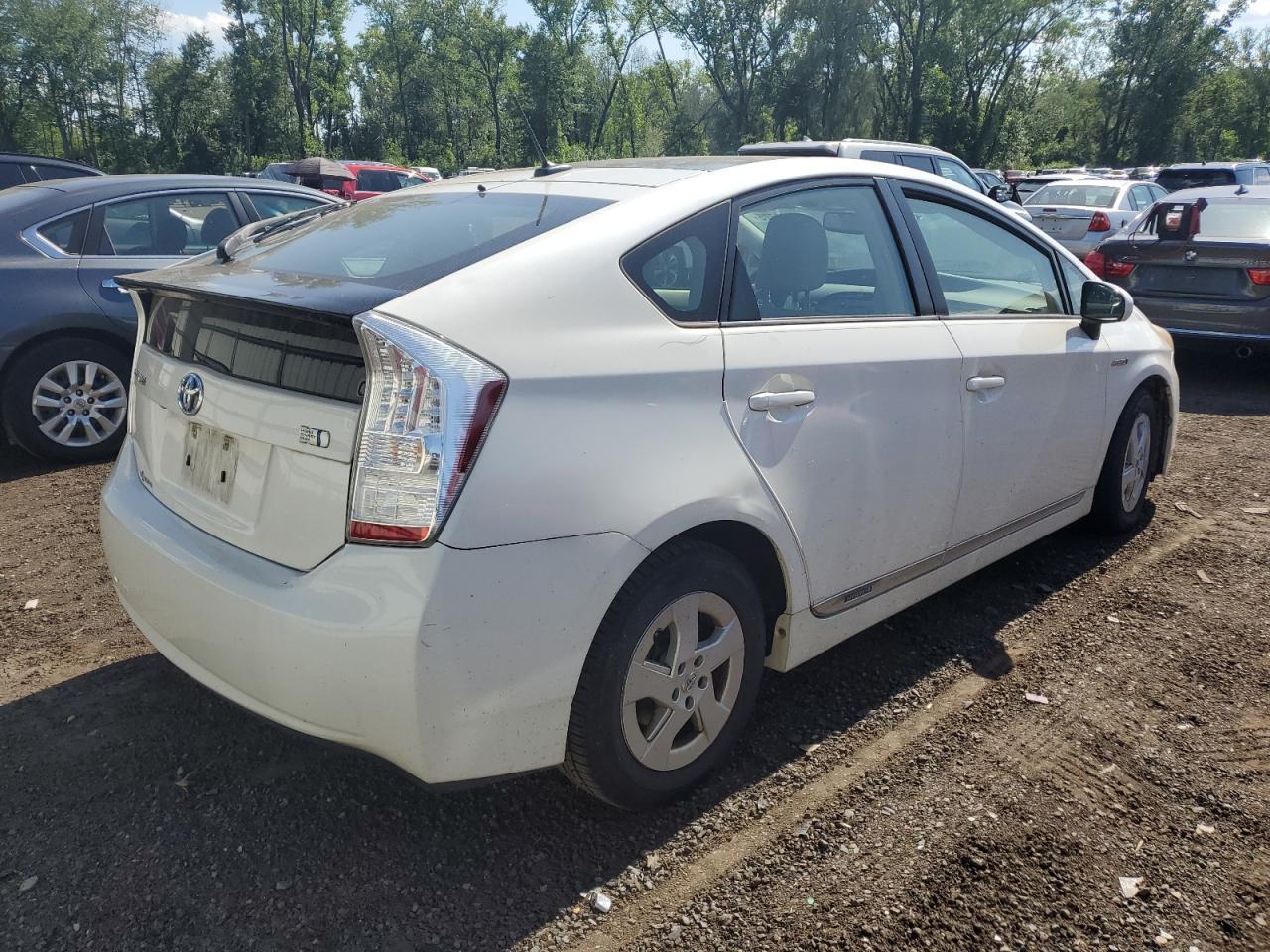 2011 TOYOTA PRIUS
