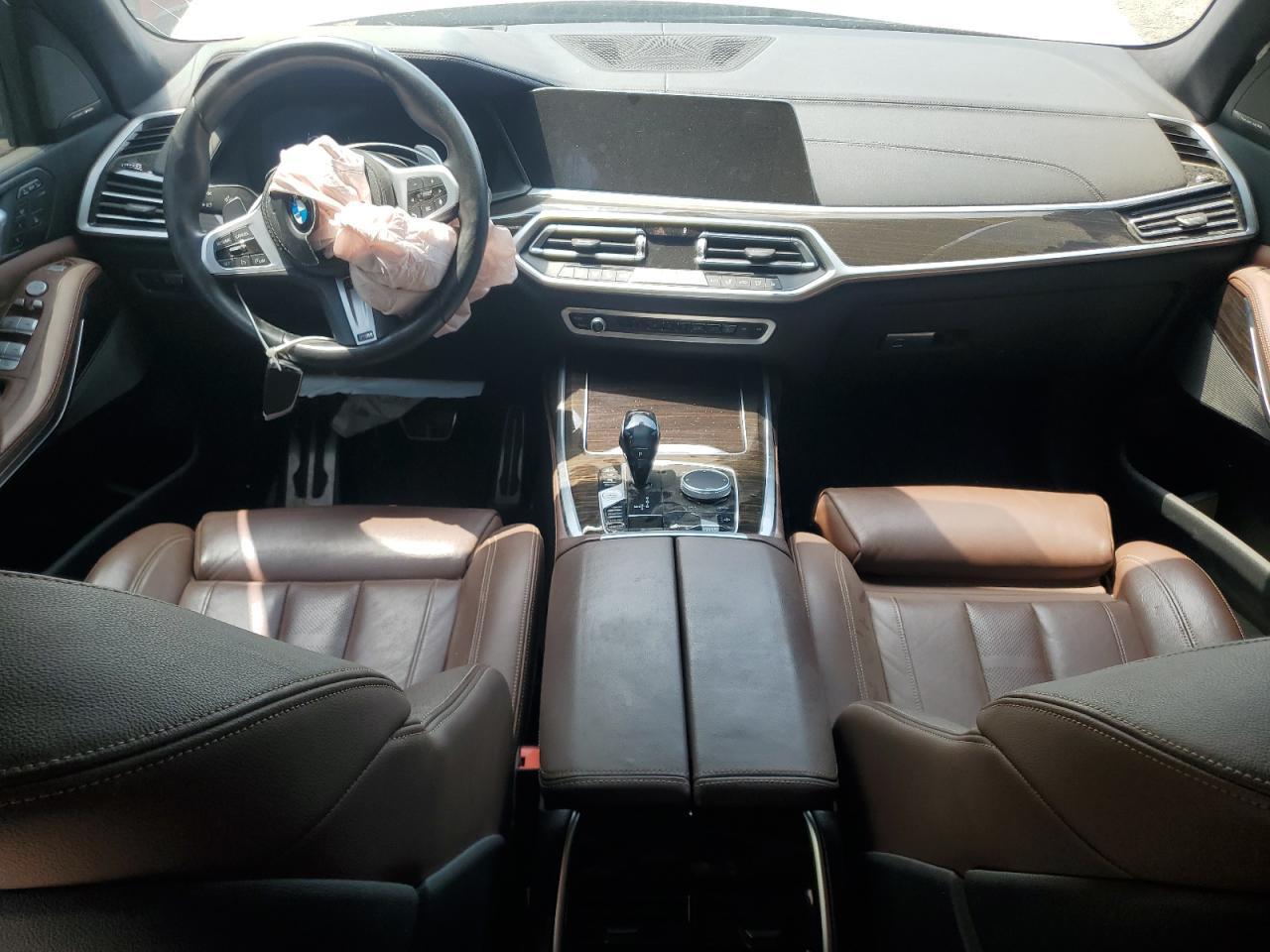 2019 BMW X7
