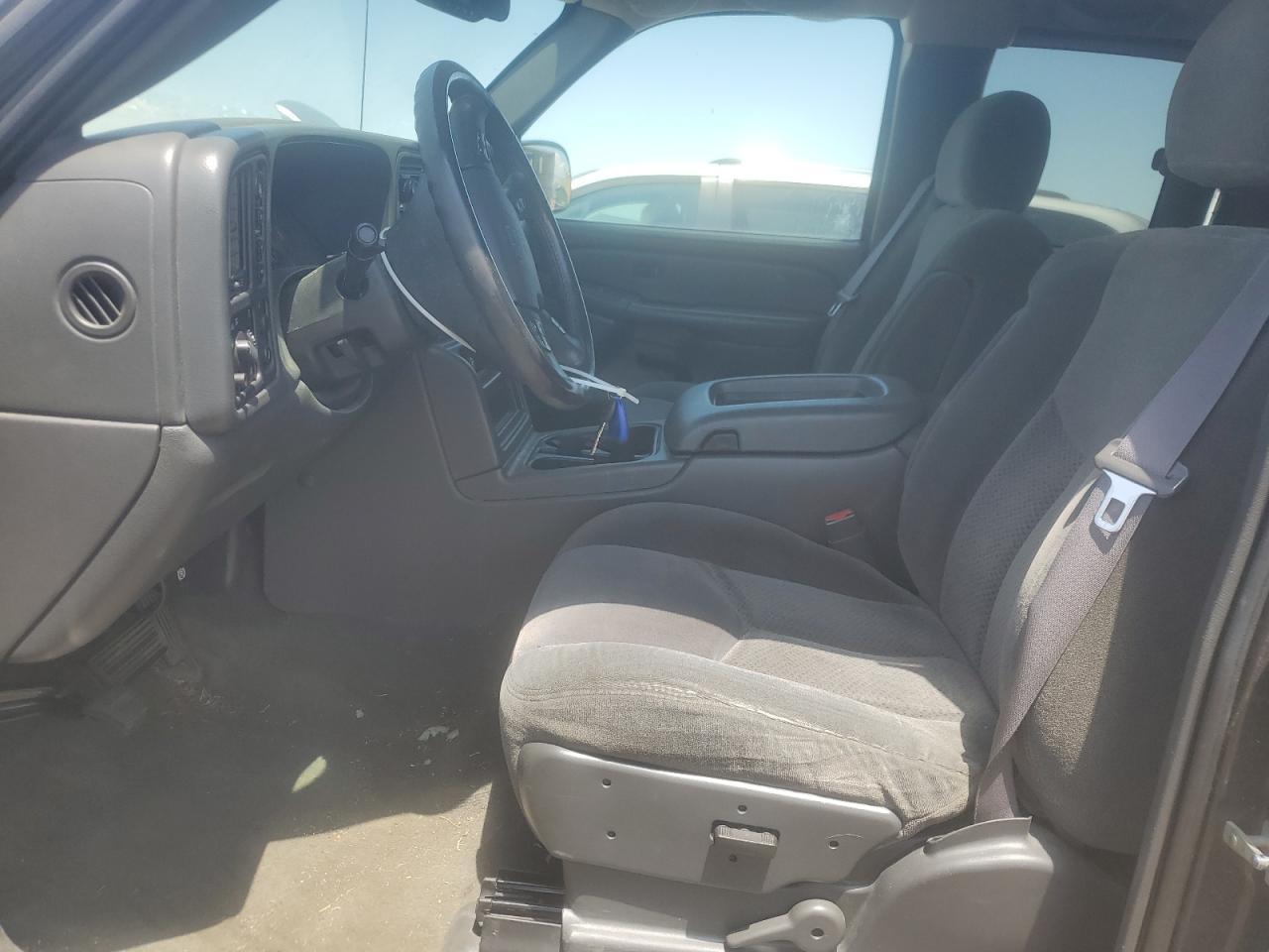 2004 CHEVROLET Silverado
