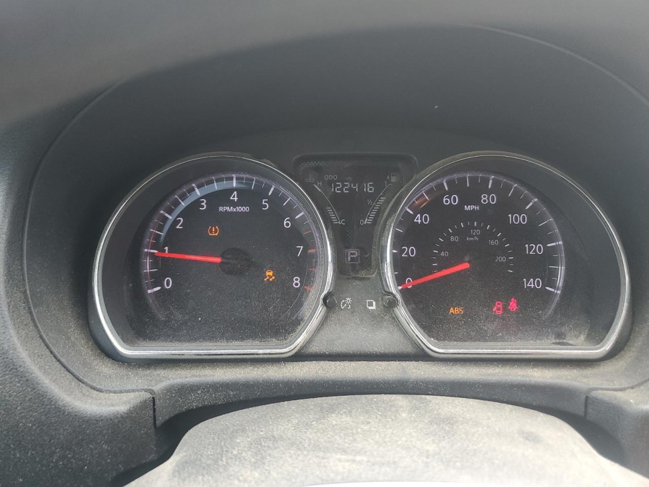 2016 NISSAN VERSA