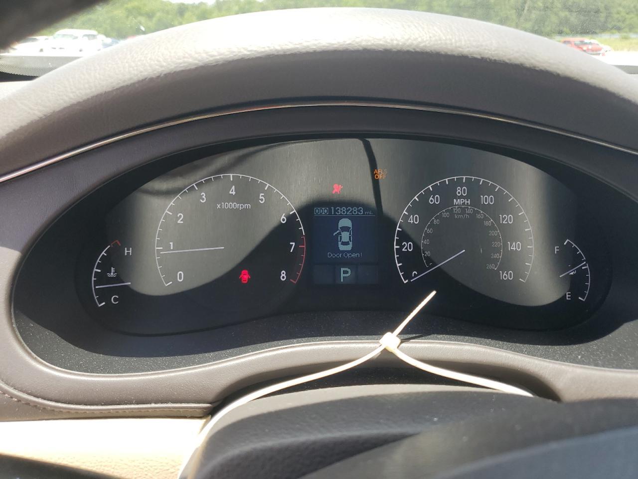 2009 HYUNDAI GENESIS