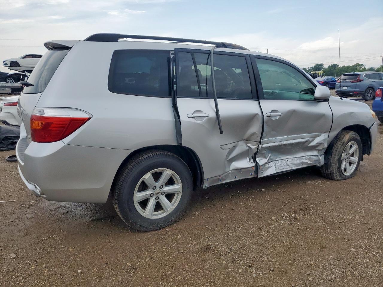 2010 TOYOTA HIGHLANDER