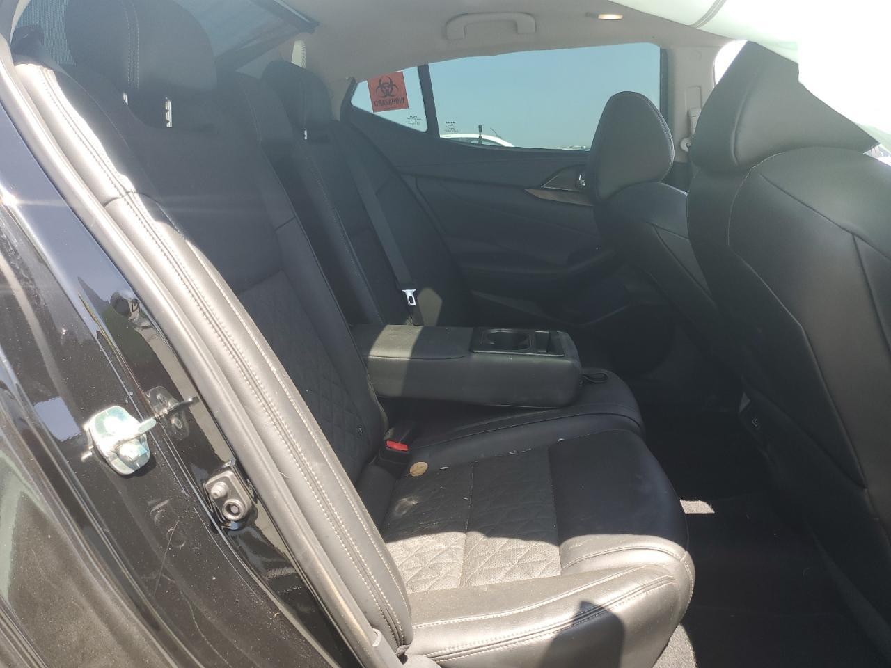 2018 NISSAN Maxima