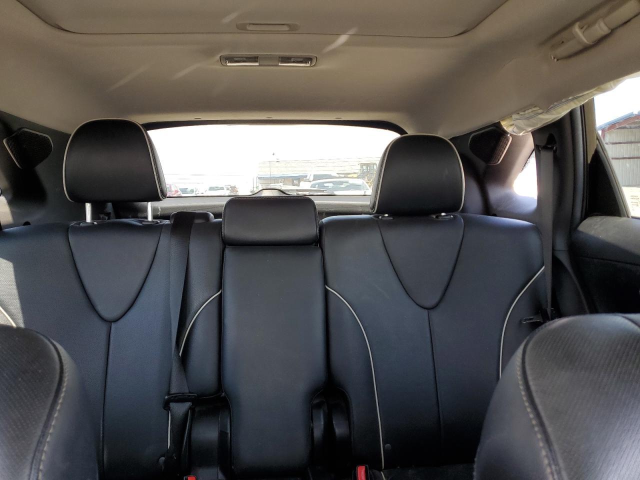 2015 TOYOTA VENZA
