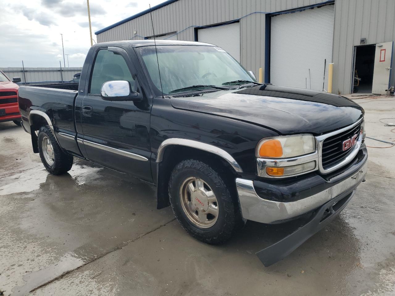 2002 GMC Sierra