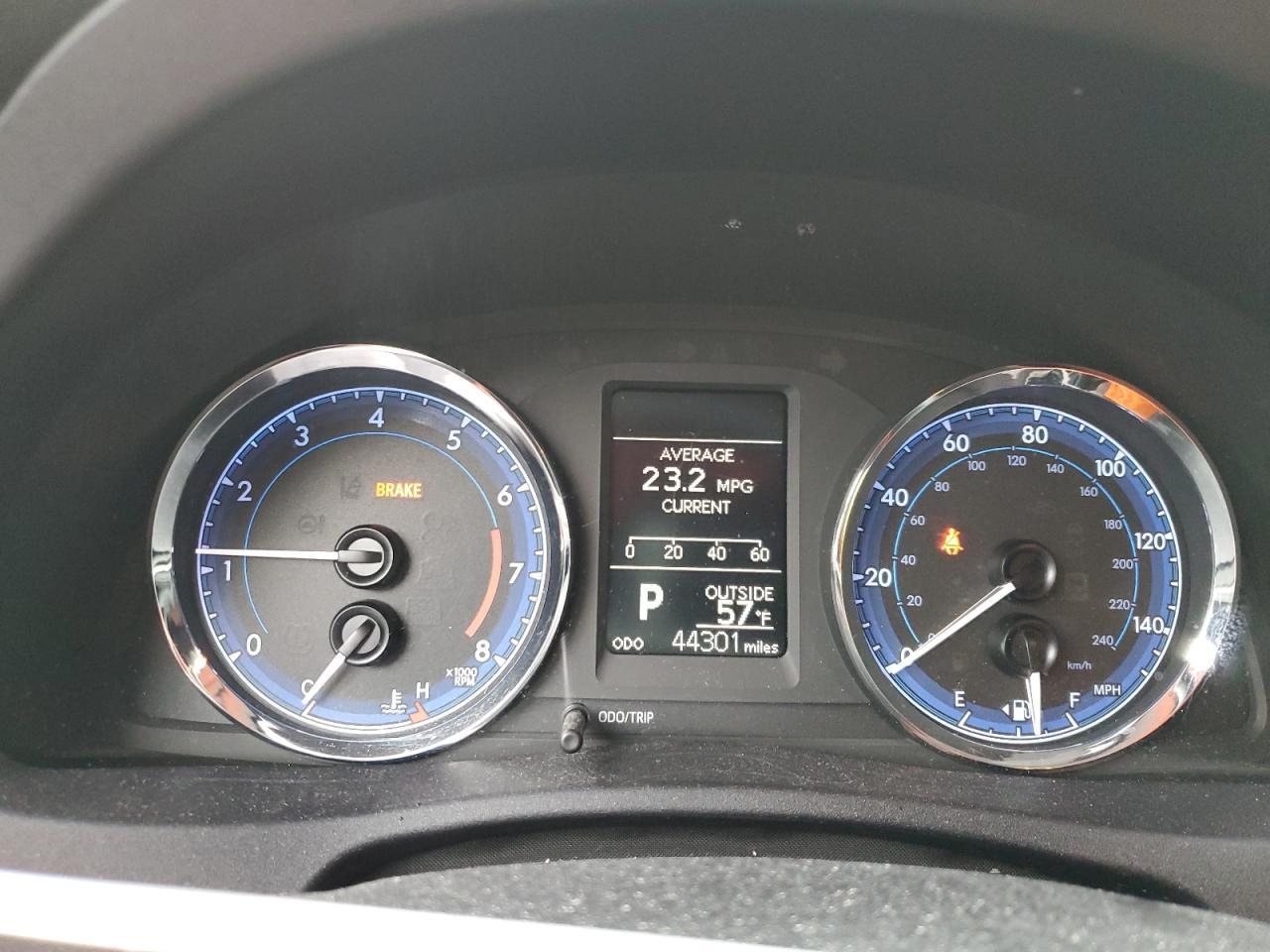2018 TOYOTA COROLLA