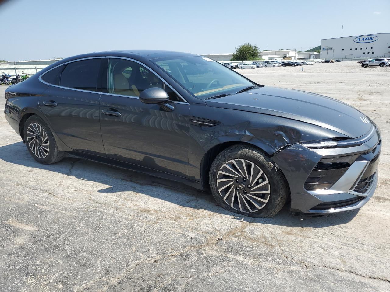 2025 HYUNDAI SONATA