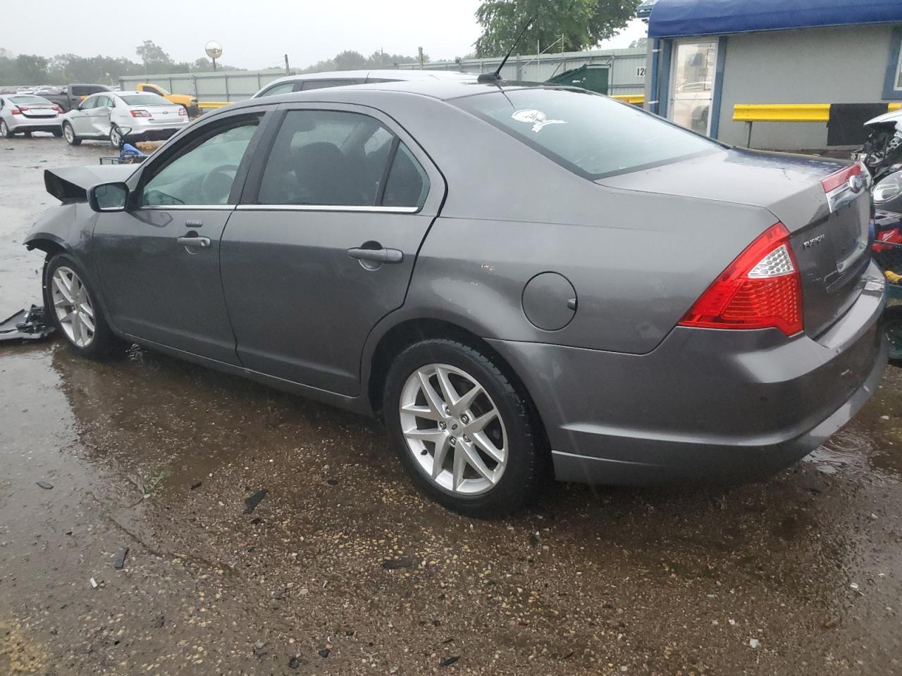 2011 FORD FUSION