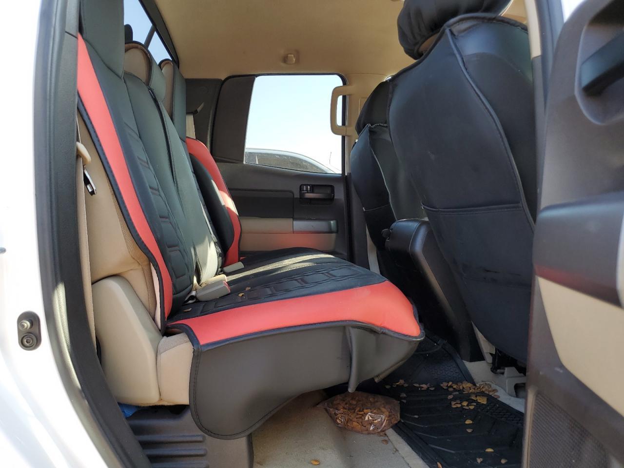 2011 TOYOTA TUNDRA