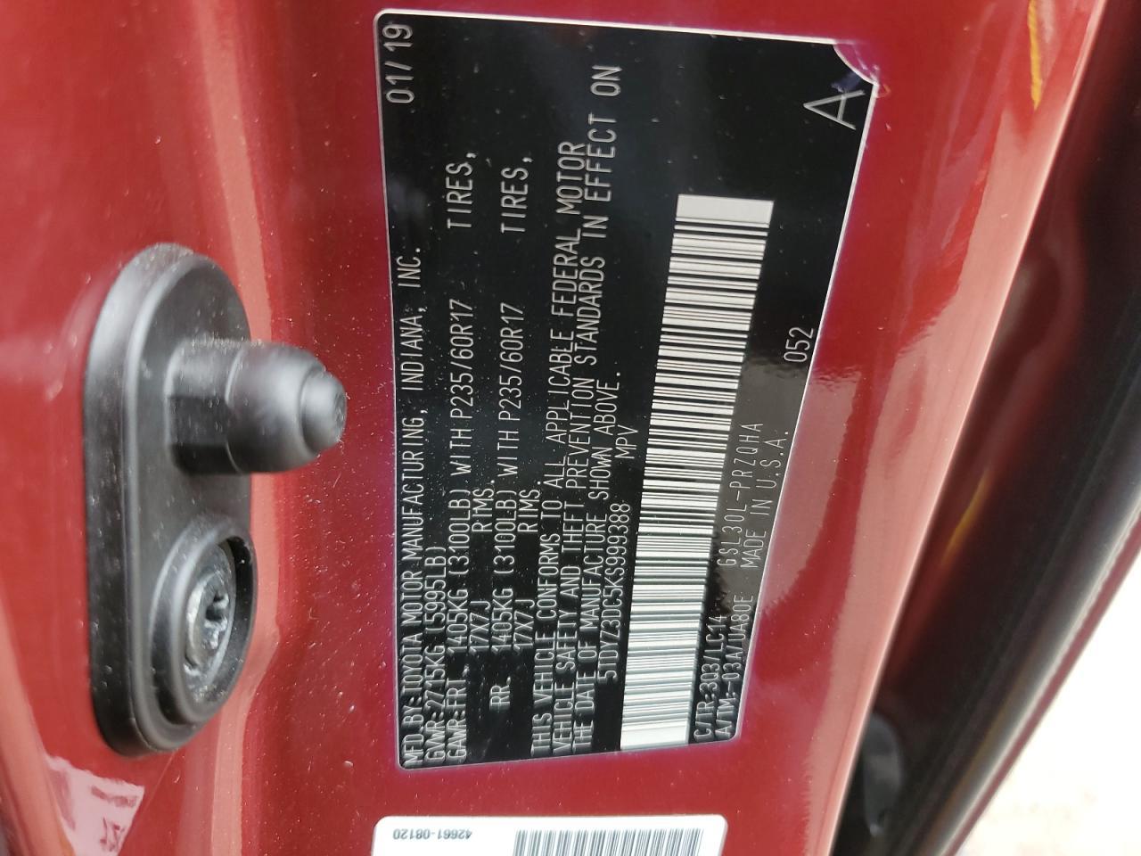 2019 TOYOTA SIENNA