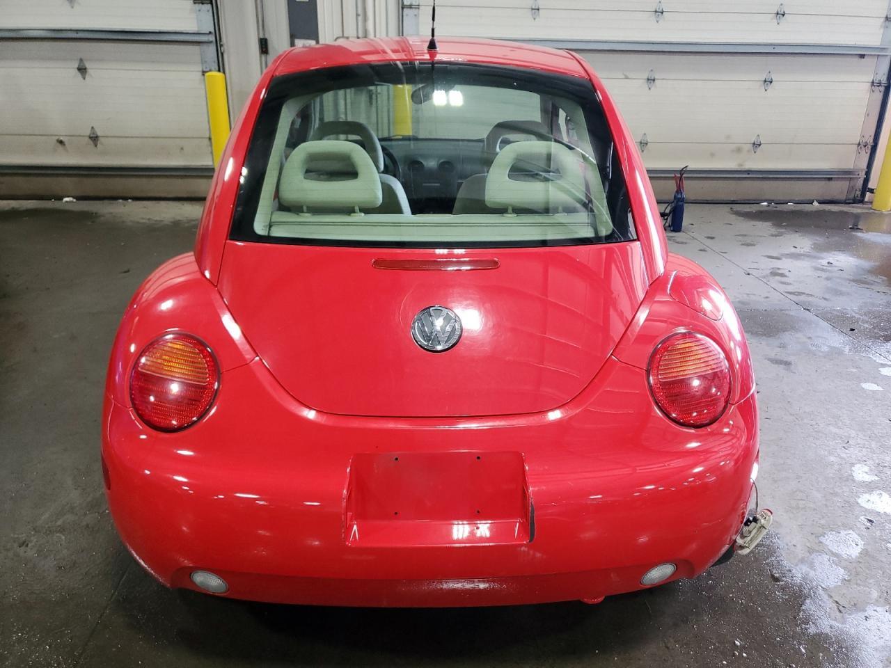 1998 VOLKSWAGEN Beetle