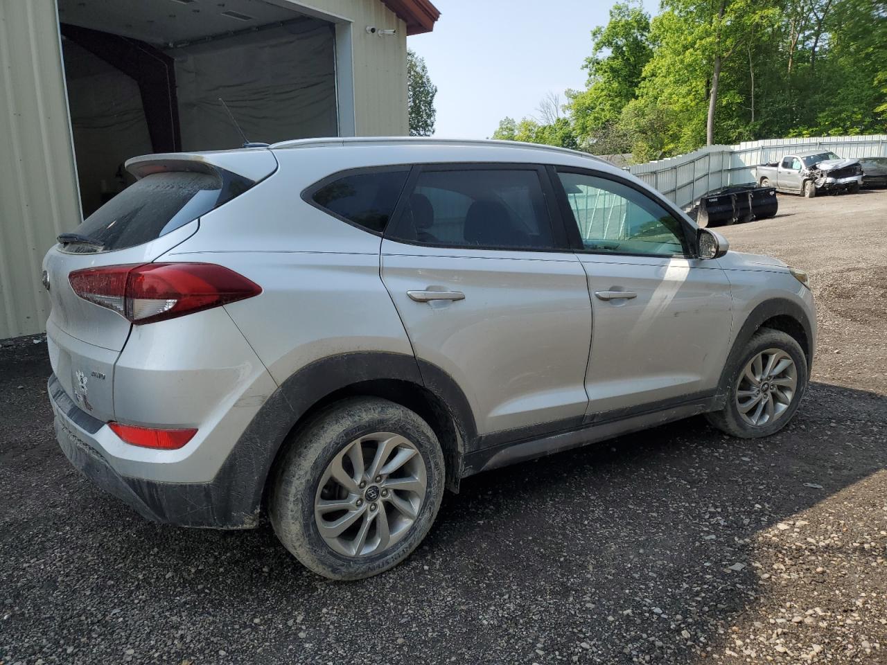 2016 HYUNDAI TUCSON