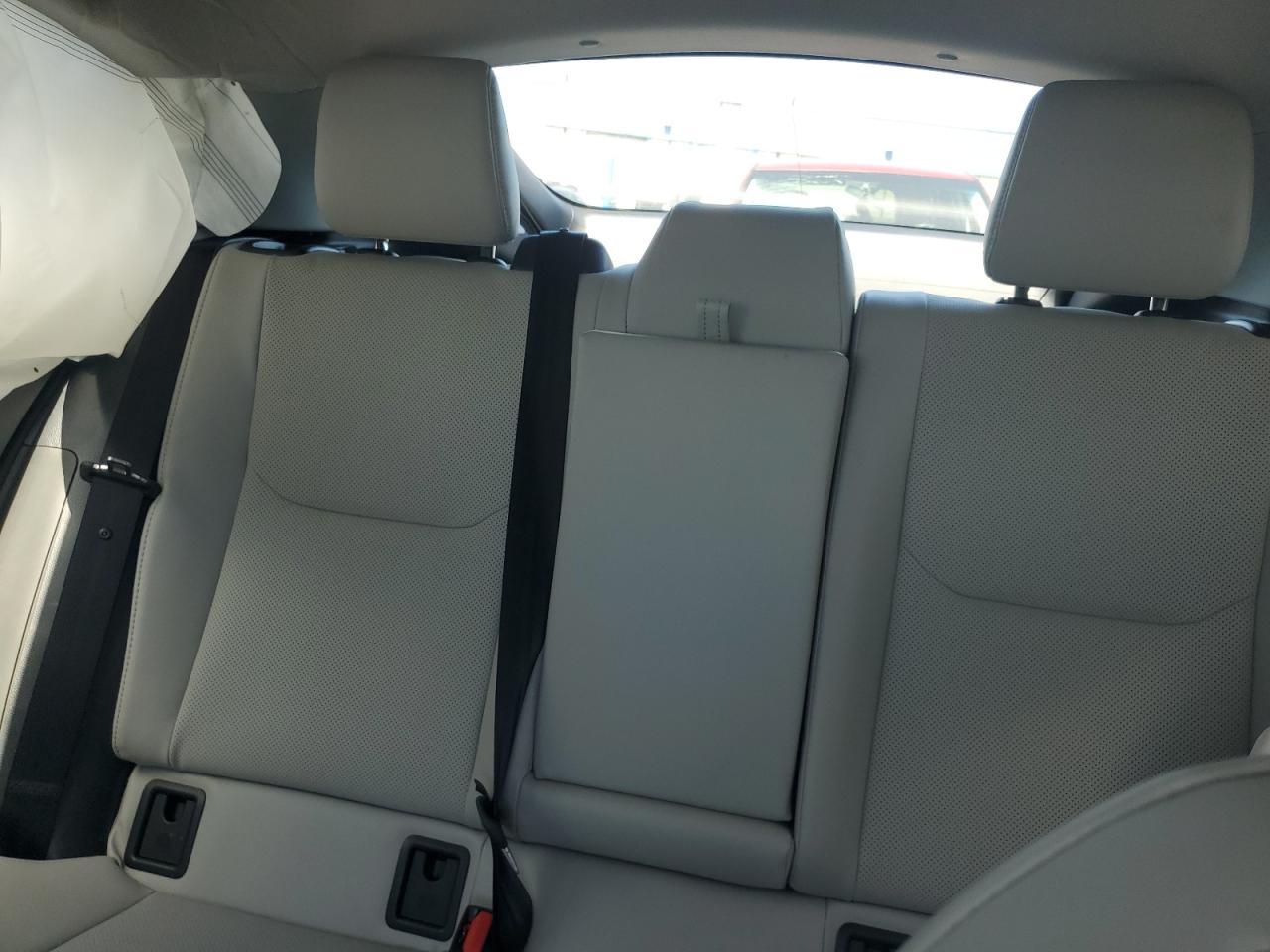 2024 TOYOTA PRIUS