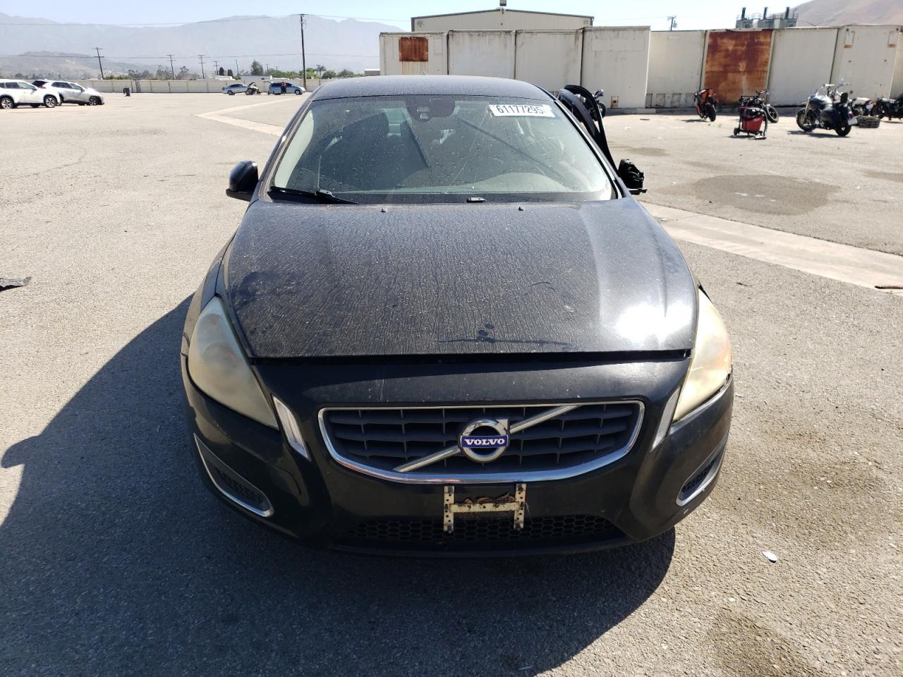 2012 VOLVO S60