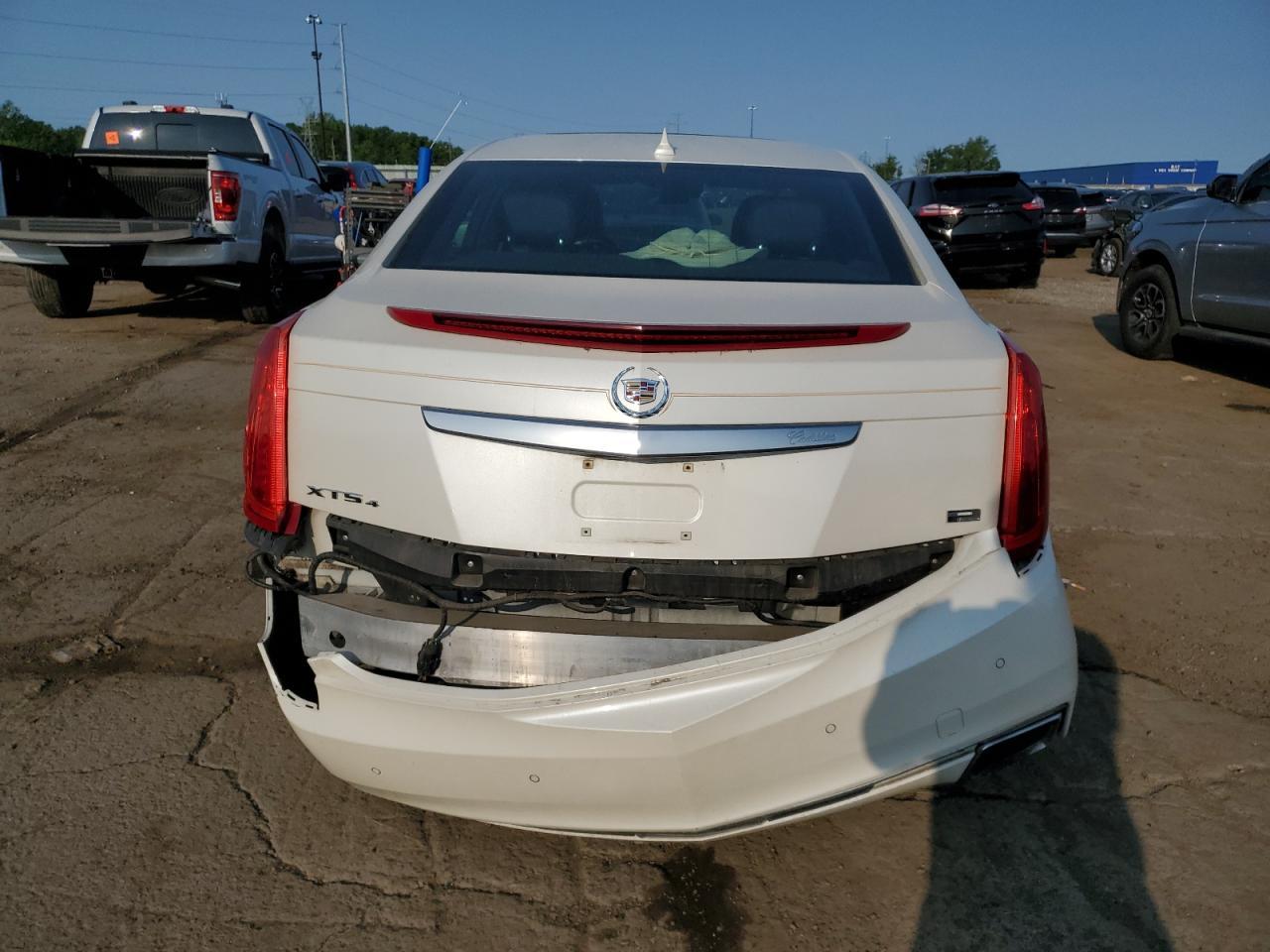 2014 CADILLAC XTS