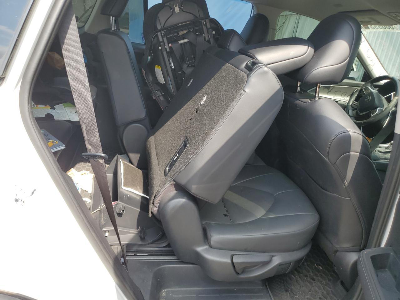 2024 TOYOTA HIGHLANDER