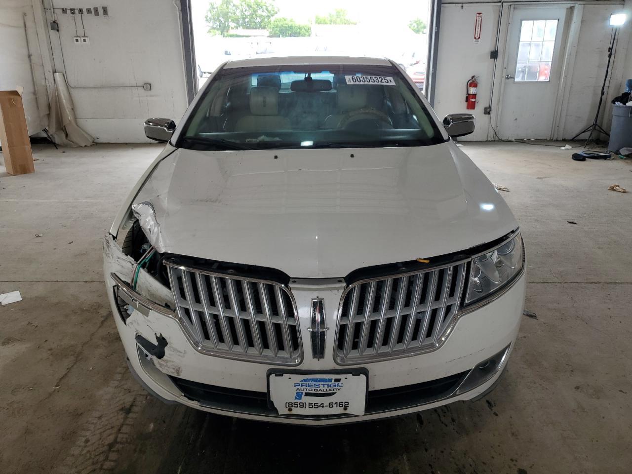 2011 LINCOLN MKZ