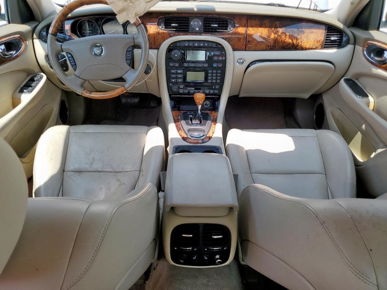2004 JAGUAR Xj-Series