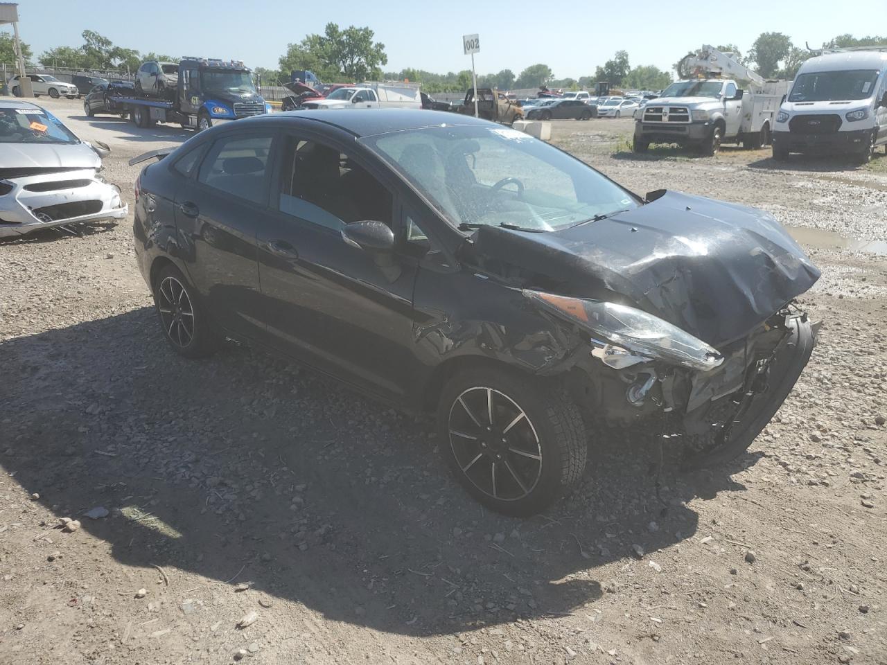 2015 FORD Fiesta