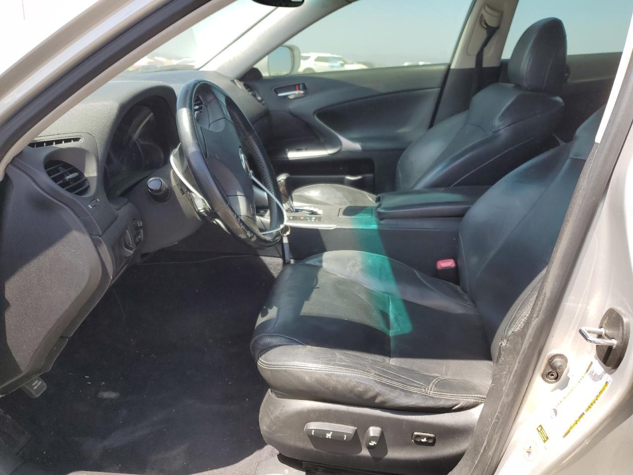 2010 LEXUS Is