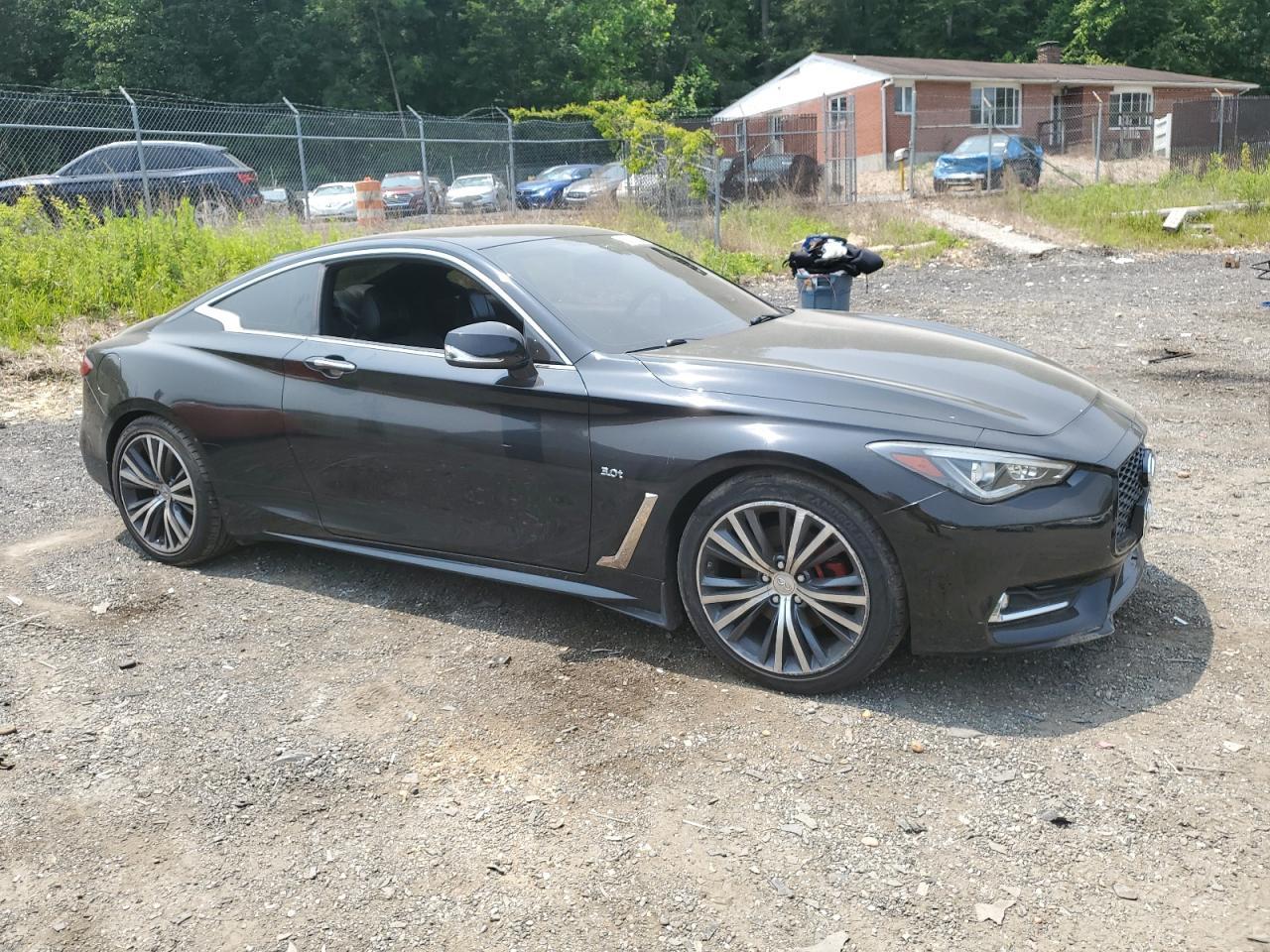 2017 INFINITI Q60