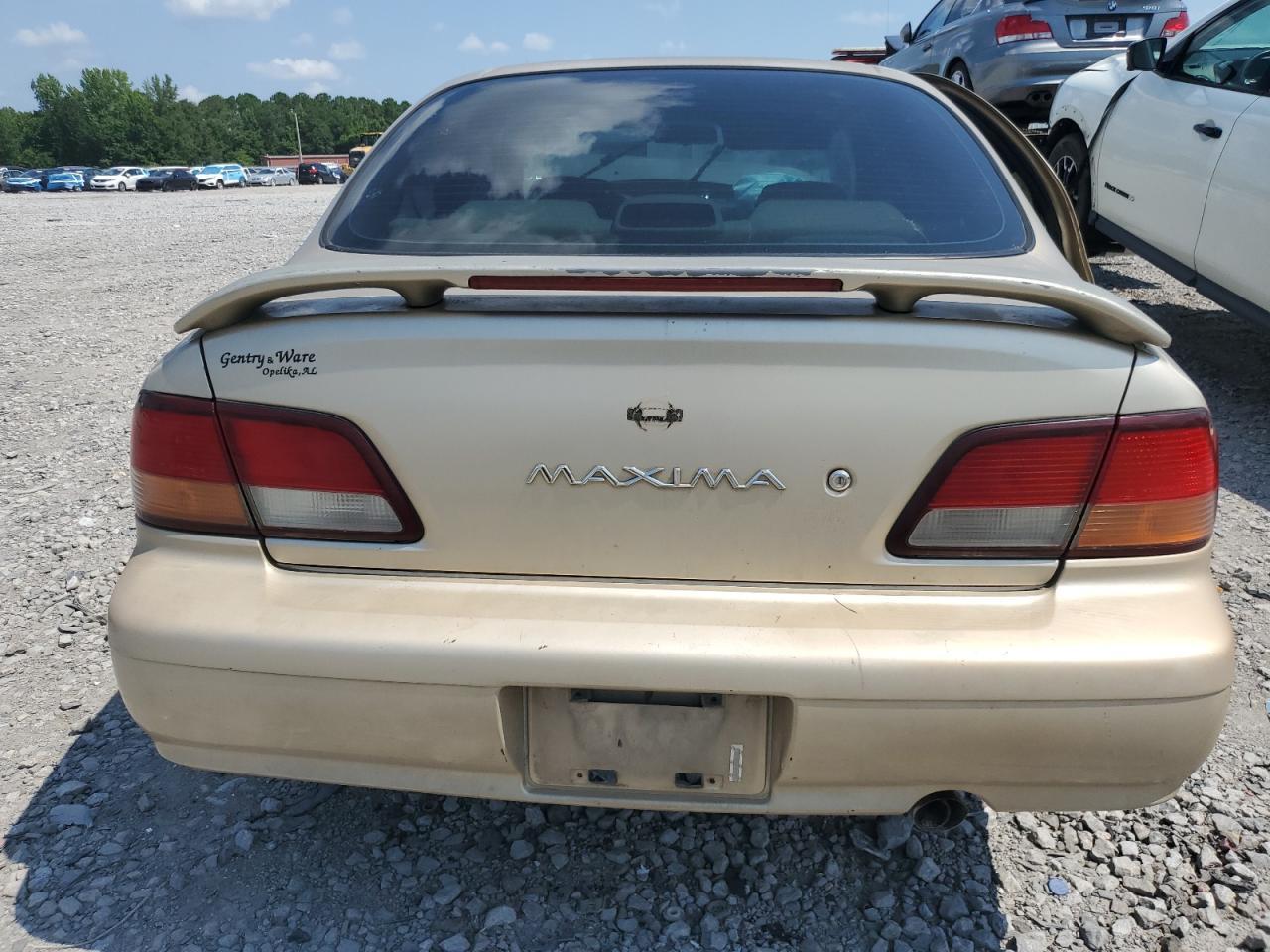 1998 NISSAN Maxima