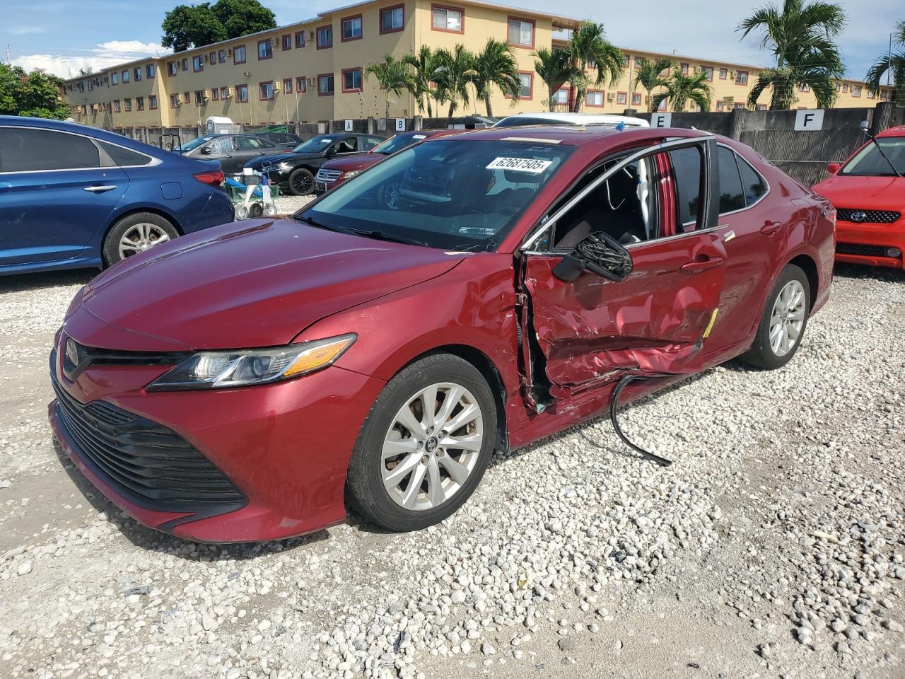 2019 TOYOTA CAMRY