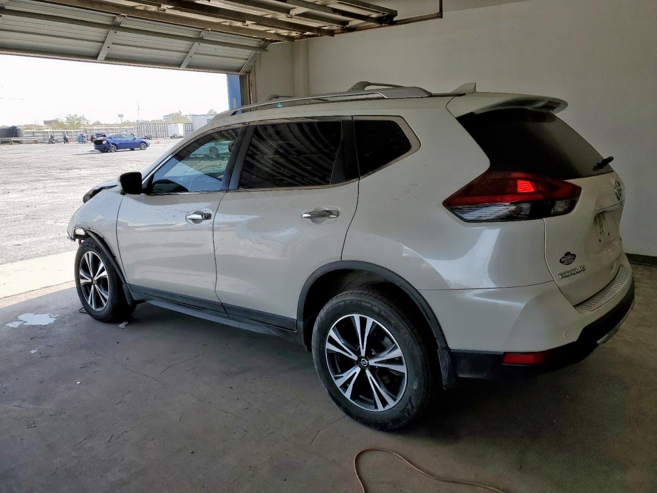 2020 NISSAN ROGUE