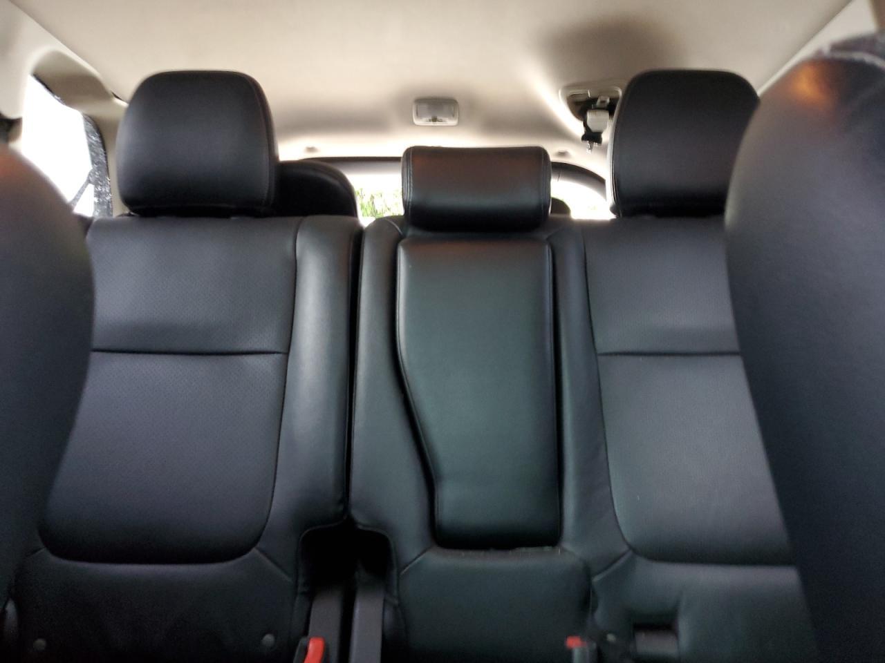 2016 MITSUBISHI outlander